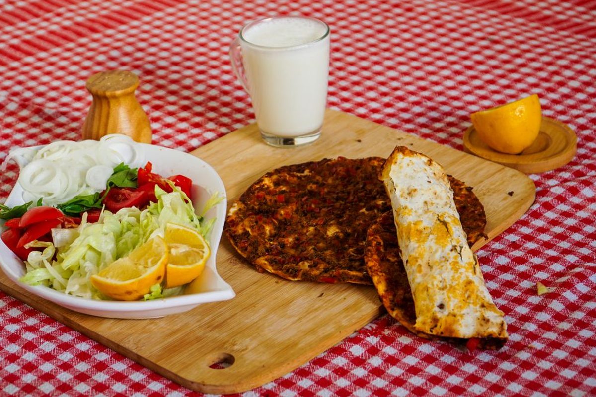 Efes Mangal Barbeque — halal restaurant in Leicester